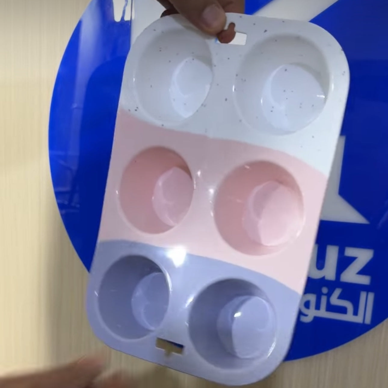 قالب سليكون كب كيك حراري ملون - white