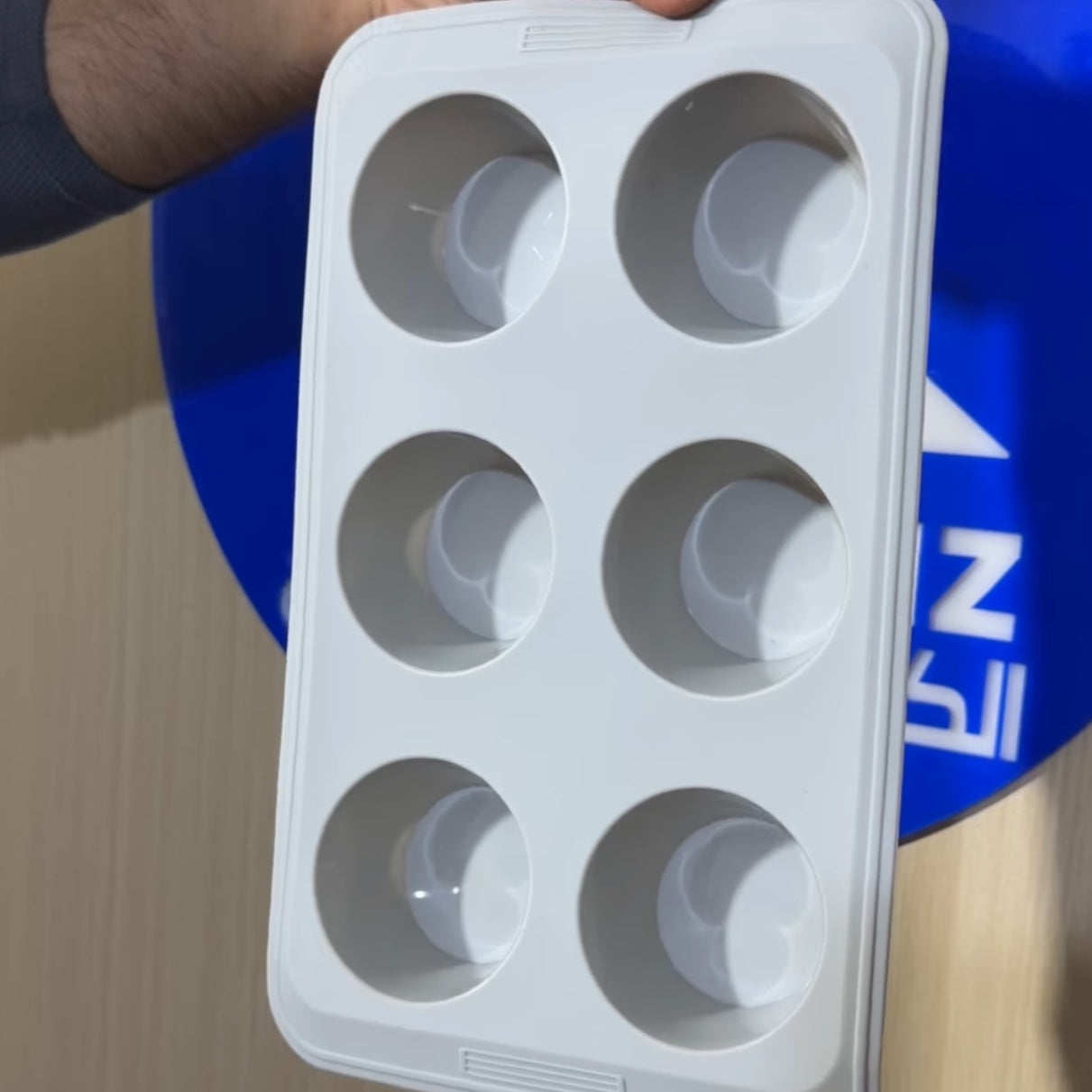 قالب سليكون كب كيك حراري كبير - white