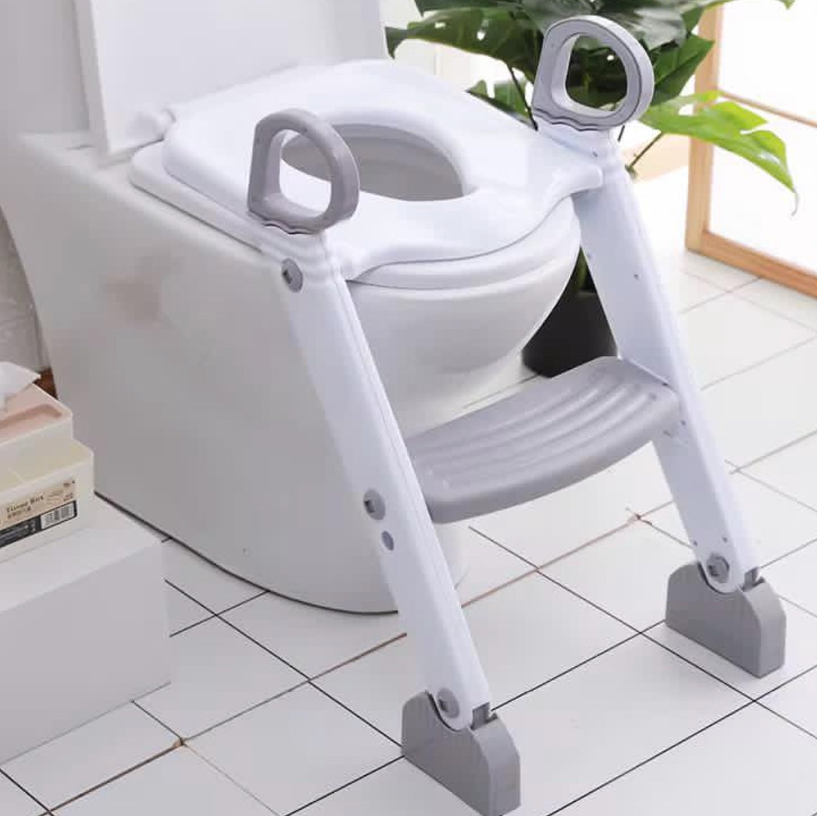 درج طفل غربي - white